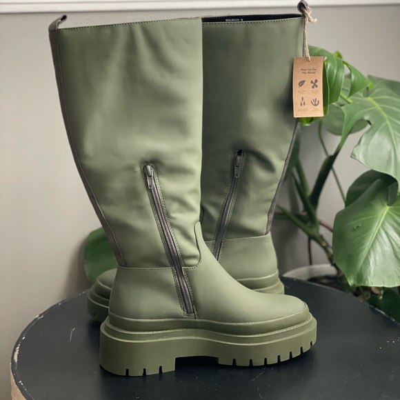 Steve Madden Macall Olive Green Tall Boots - Picture 11 of 13